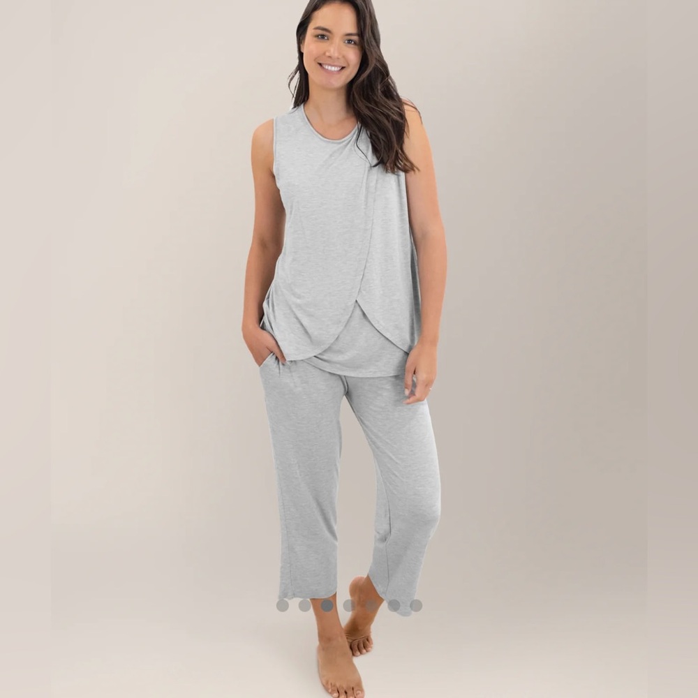Kindred bravely breastfeeding lounge set
